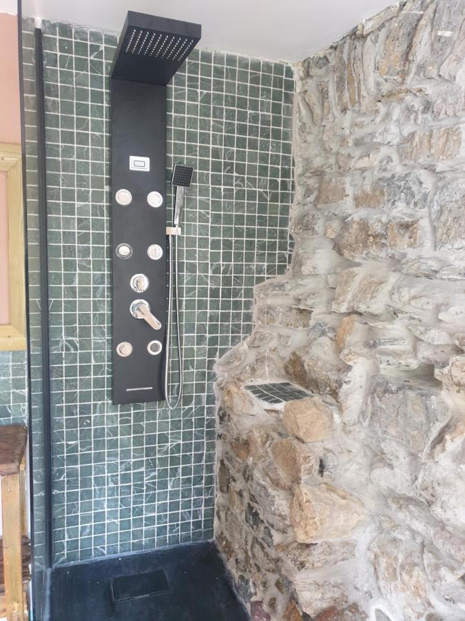 Maison De Village Avec Piscine Au-Dessus Des Cinque Terre Madonna del Trezzo Buitenkant foto